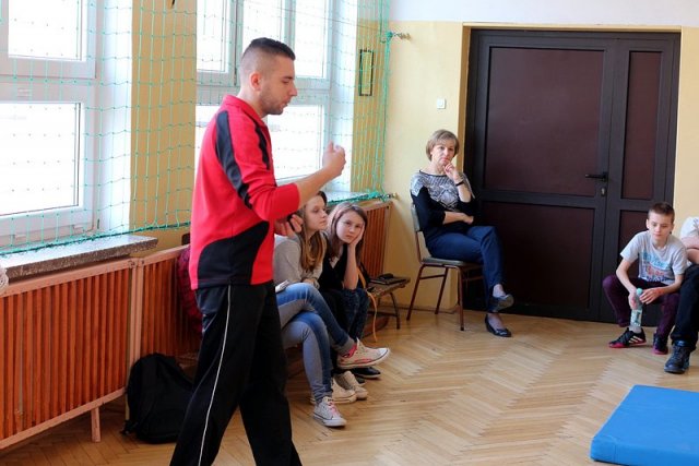 2015-03-16-110350-canon eos 700d